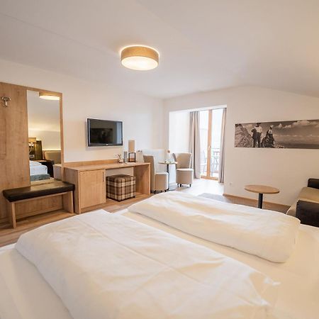 Hotel Brunnhofer Tirolo Extérieur photo