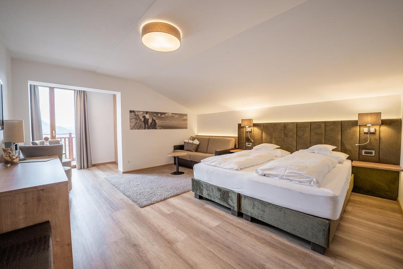 Hotel Brunnhofer Tirolo Extérieur photo